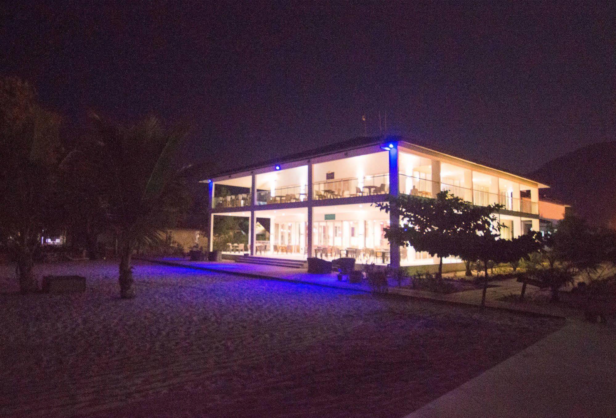 The Place Resort At Tokeh Beach Freetown Exterior photo